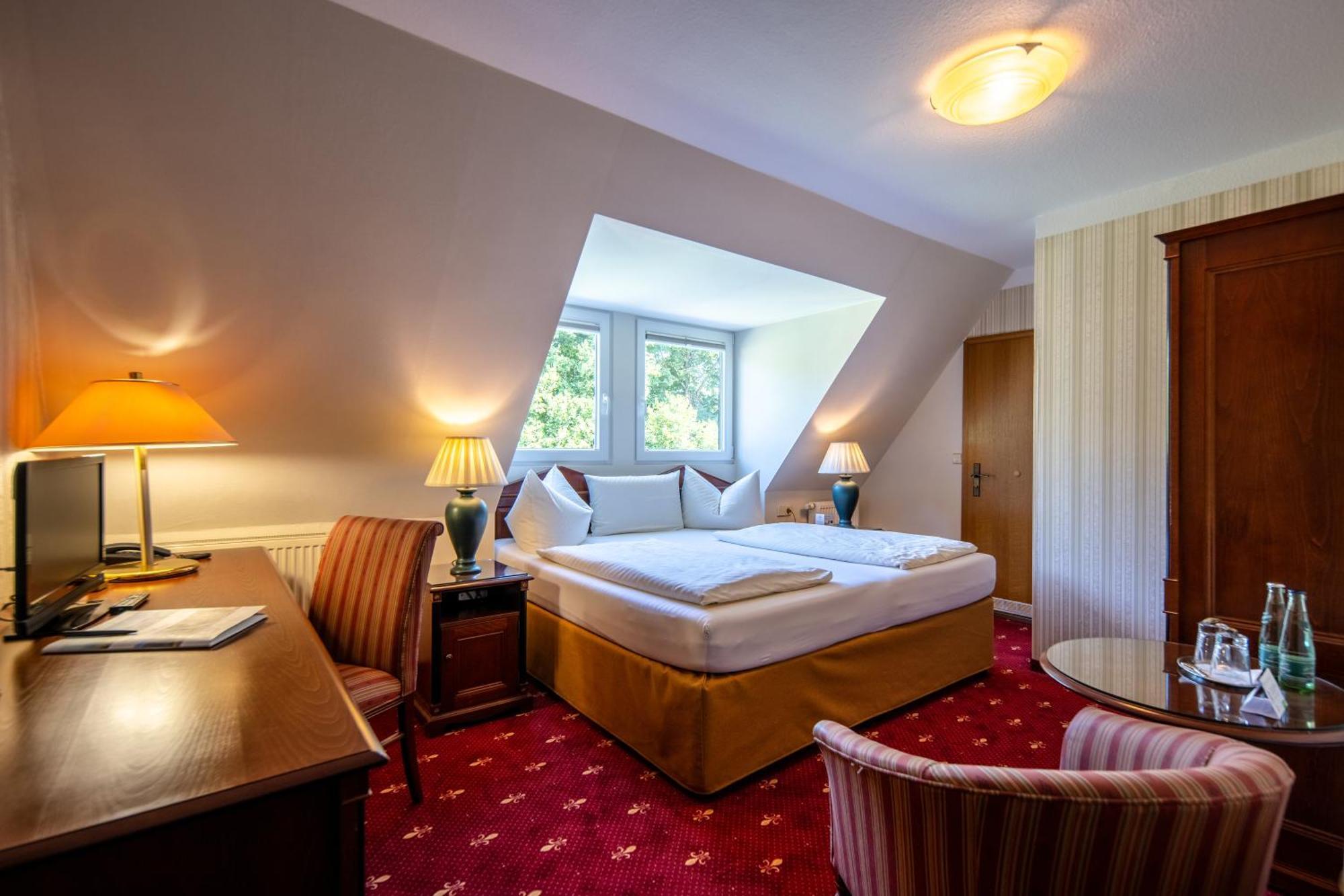 Flair Hotel Villa Ilske Бад-Кёзен Экстерьер фото