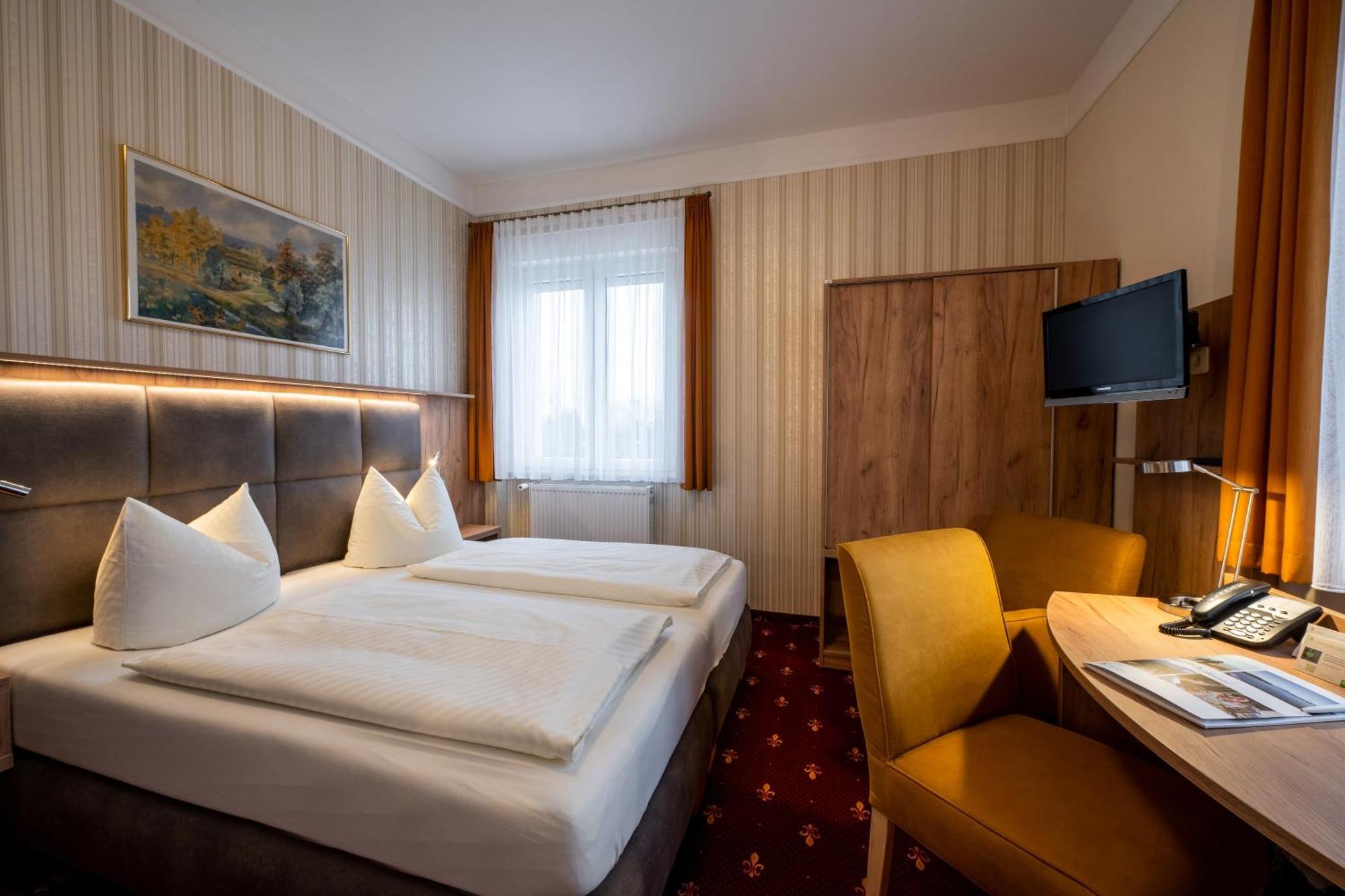 Flair Hotel Villa Ilske Бад-Кёзен Экстерьер фото